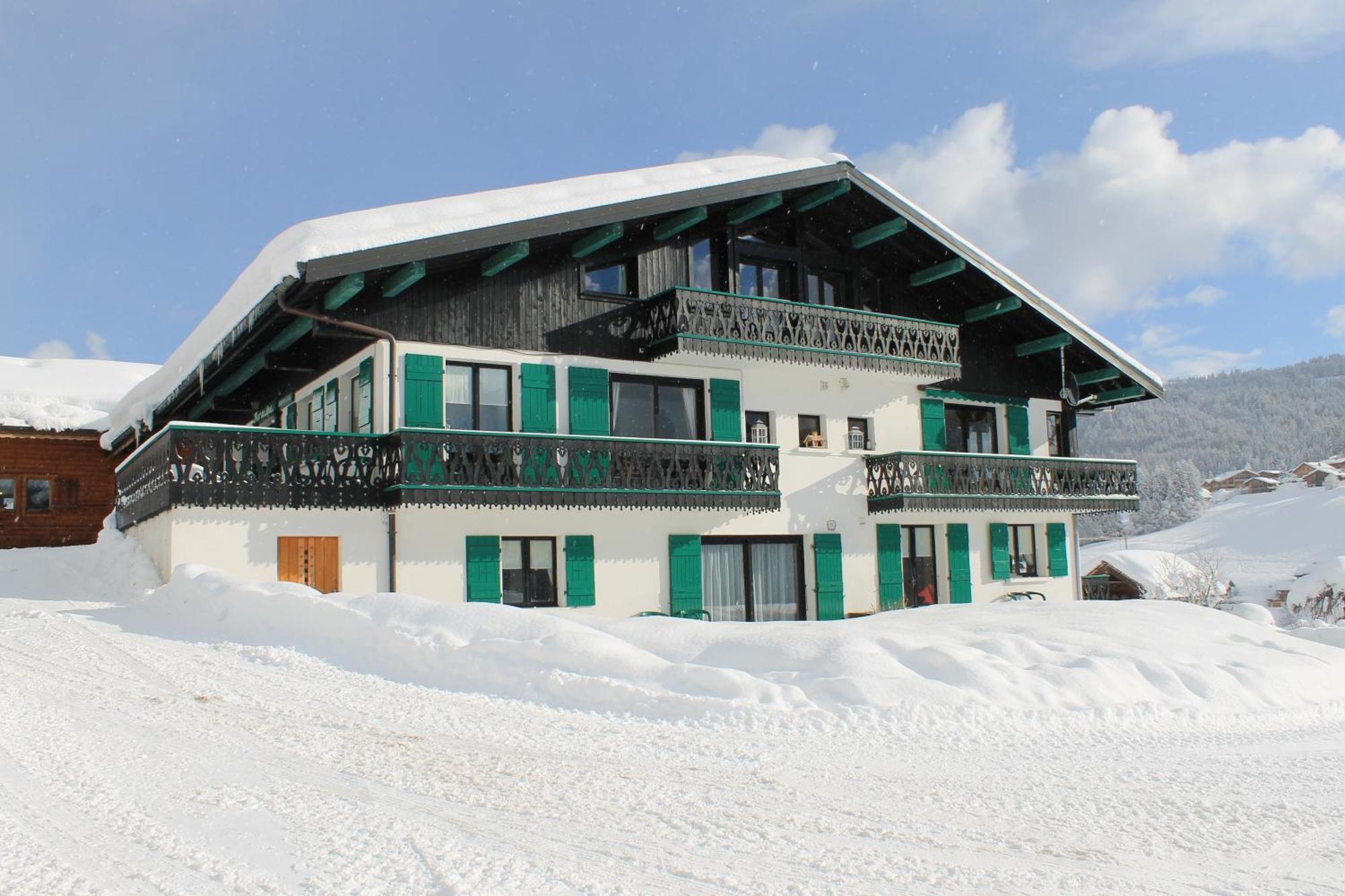Chalet Fleur Des Alpes Les Gets Exterior photo