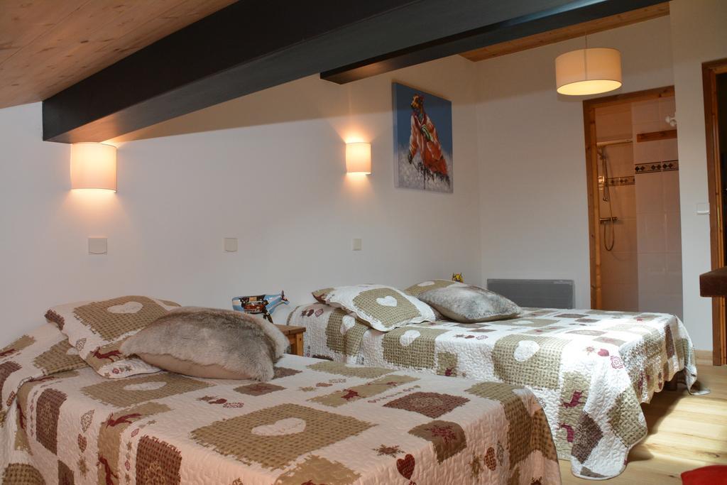 Chalet Fleur Des Alpes Les Gets Exterior photo